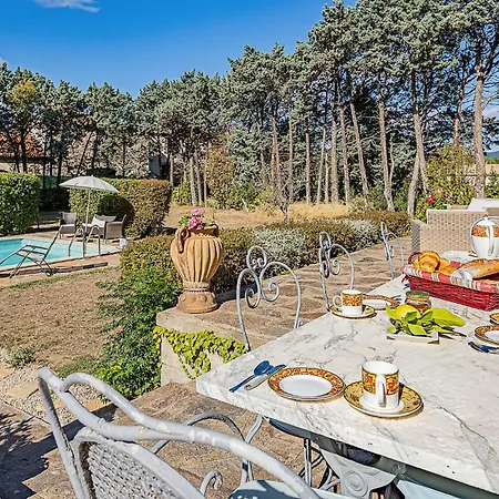 Holiday home Stunning In *